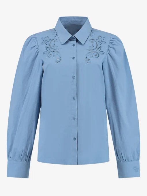 Blouse met bloem detail