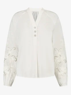 Blouse met embroidery