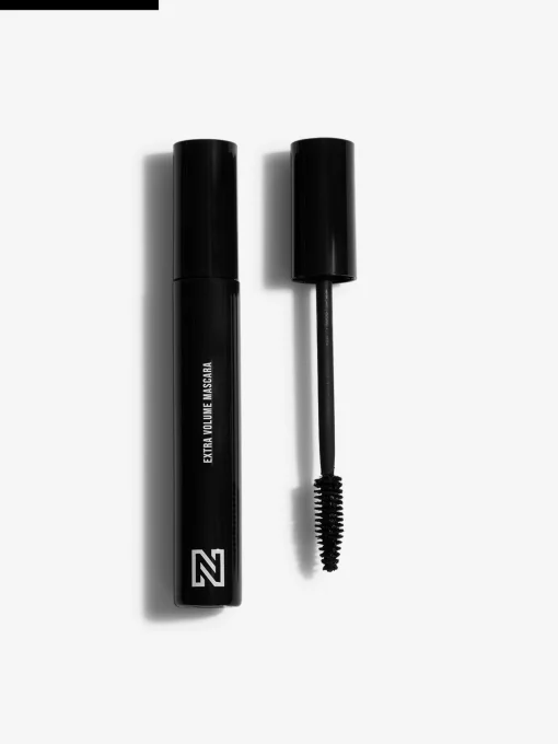 EXTRA VOLUME WATERPROOF MASCARA