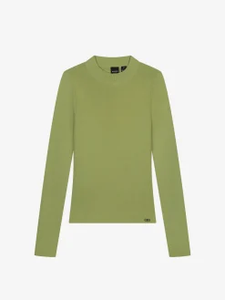 Fitted top