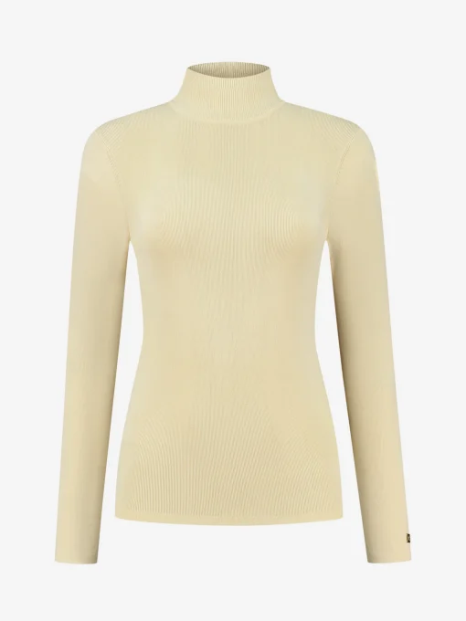 Fitted top met col