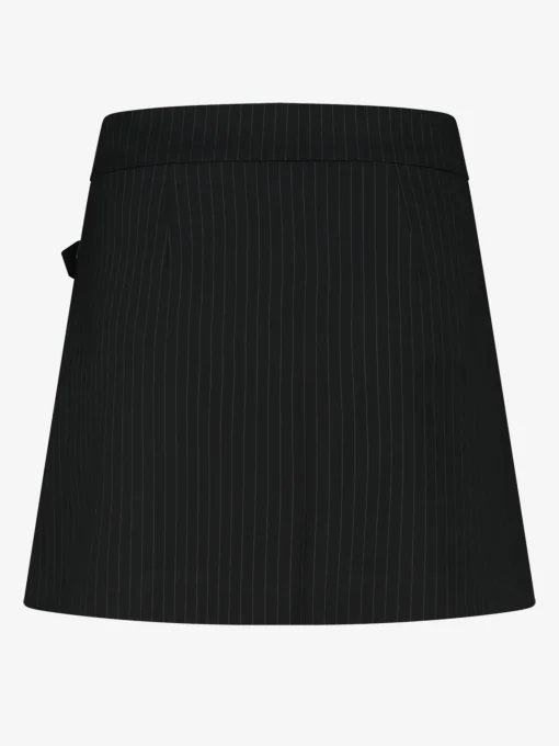 Geplooide rok met riemen