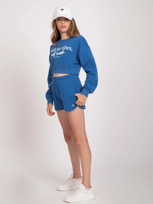 Korte sweater met tekst