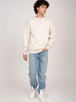 Mid rise denim jeans