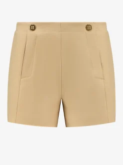 Short met grote zakken