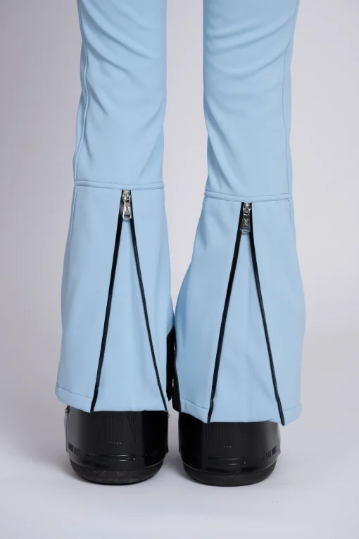 Ski broek met flared pasvorm en verstelbare riem