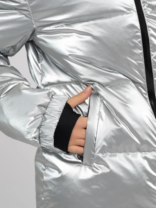 Ski jas met metallic look en hoge kraag