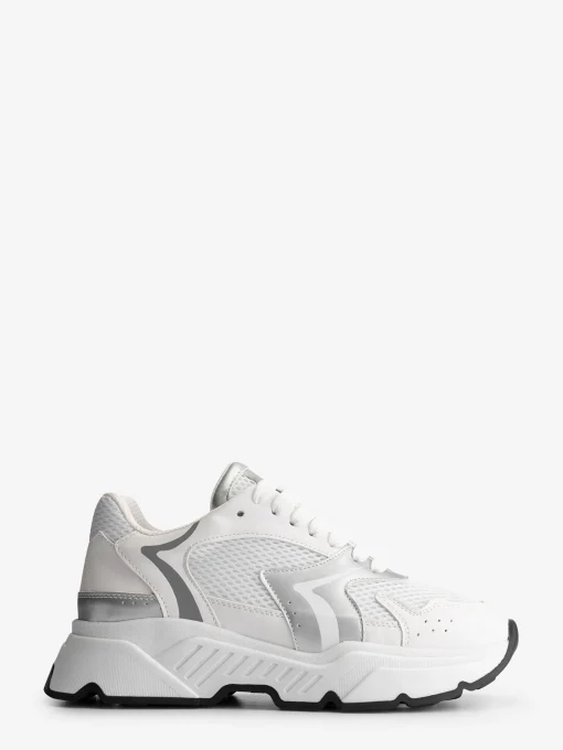 Sneaker met Metallic details