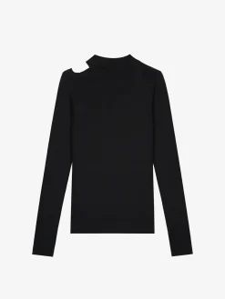 top met cut-out