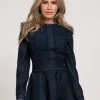 Top met kanten details