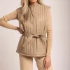 Vegan leren gilet met ceintuur met broche