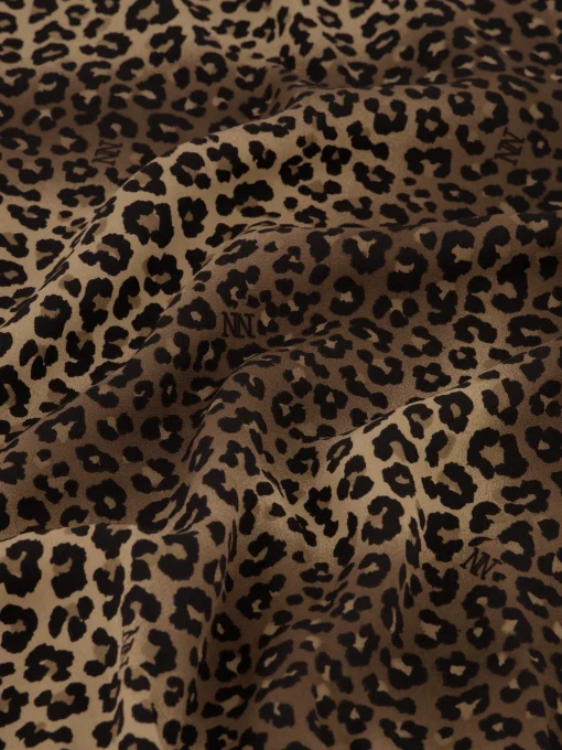 Wijdvallende blouse met panterprint