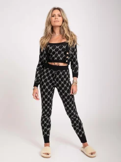 Zachte broek met logo patroon